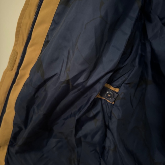 Tan Helly Hansen Winter Jacket - Picture 4 of 5